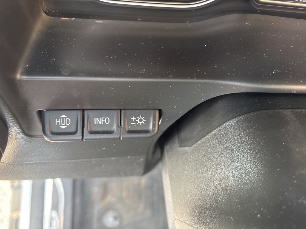 Used 2020 GMC Sierra 2500 AT4 w/ AT4 Premium Package image 13