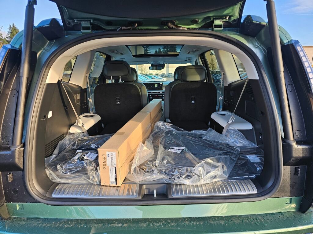 New 2026 Hyundai Ioniq 9 Calligraphy image 12