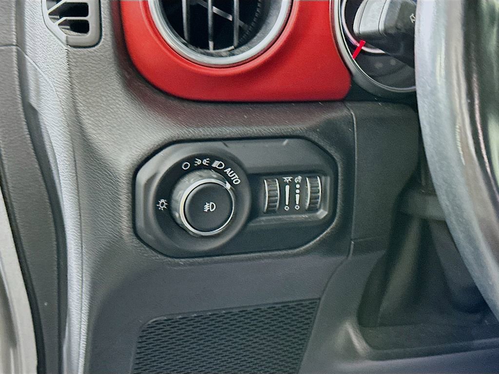 Certified 2021 Jeep Wrangler Unlimited Rubicon image 18