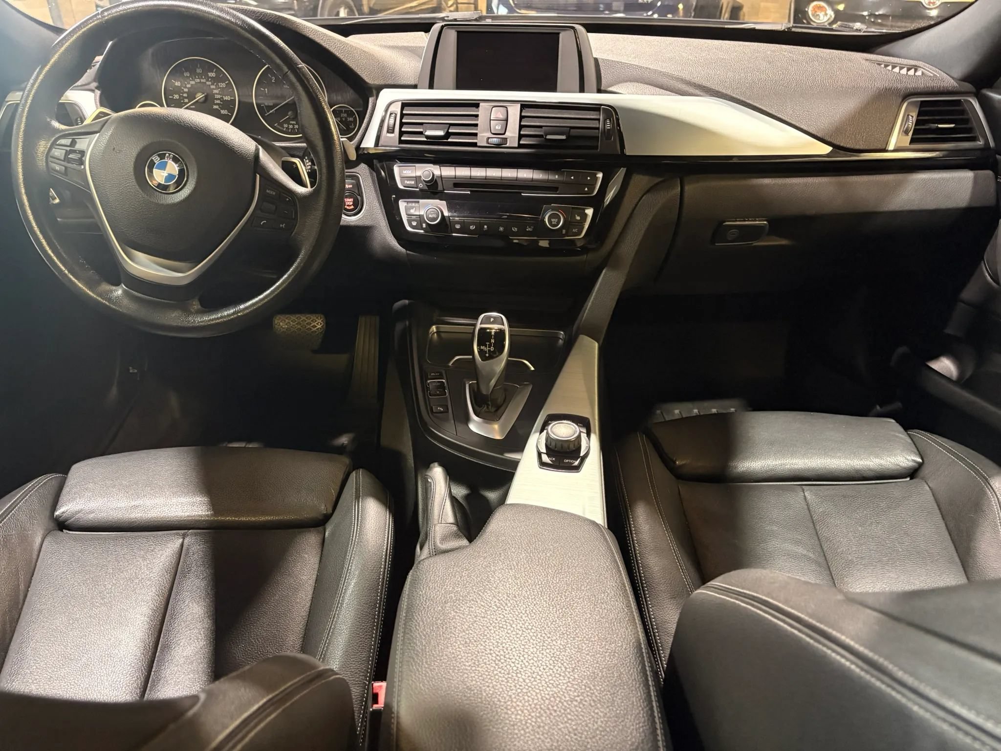 Used 2017 BMW 330i Gran Turismo xDrive AWD/4WD image 12