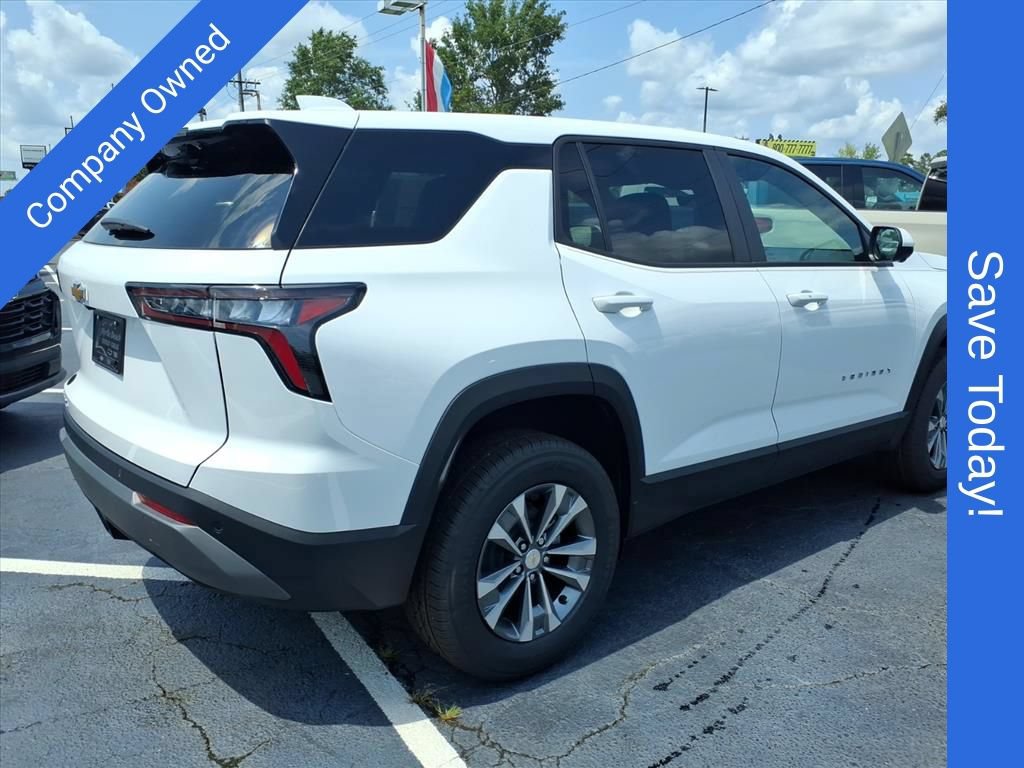 New 2027 Chevrolet Equinox LT w/ Convenience Package II FWD image 3