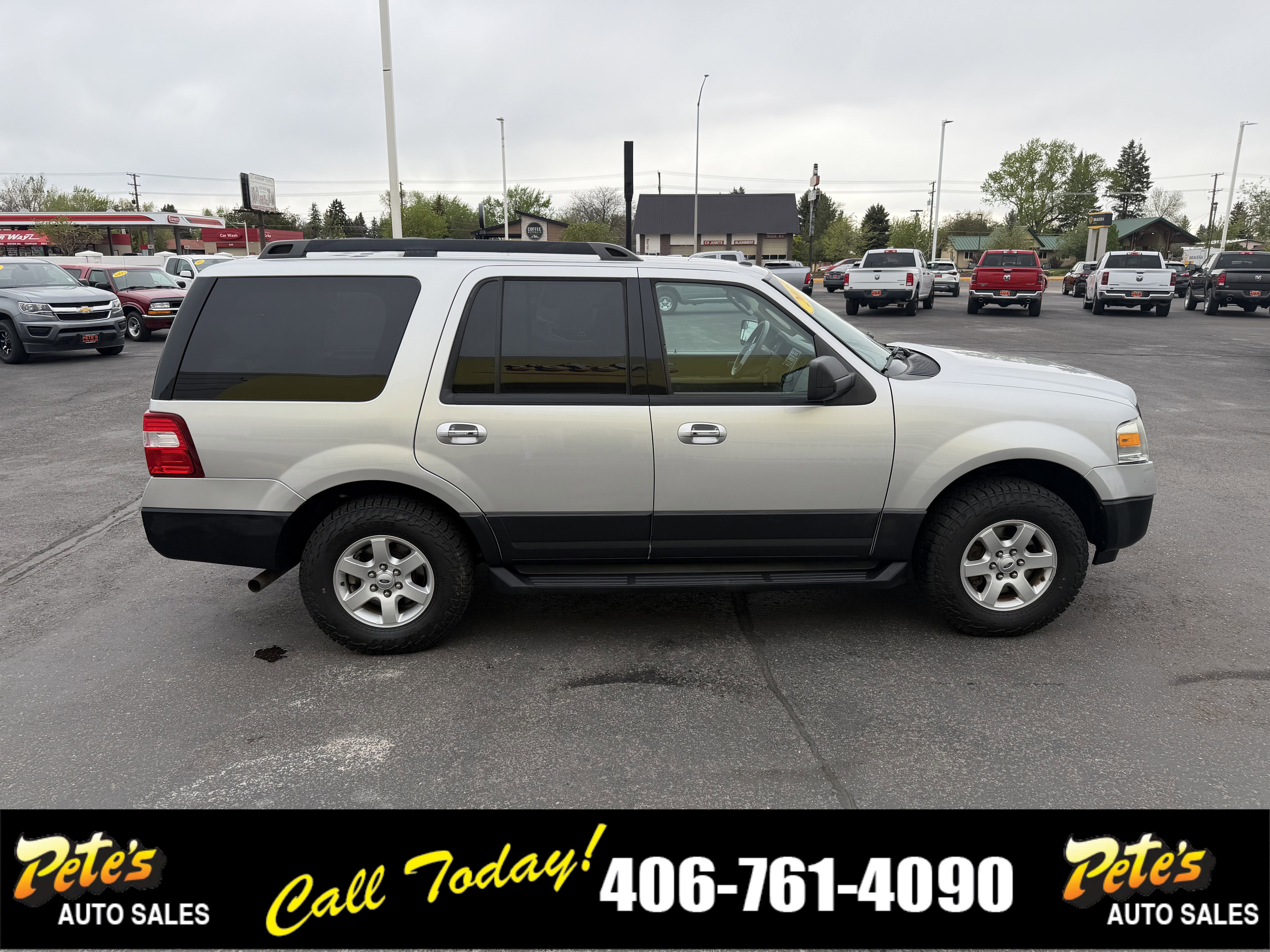 Used 2013 Ford Expedition XL w/ HD Trailer Tow Pkg AWD/4WD image 5