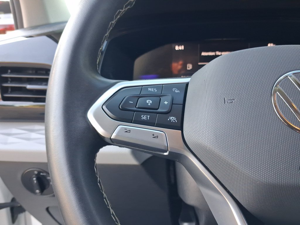 Certified 2024 Volkswagen Taos S FWD image 20