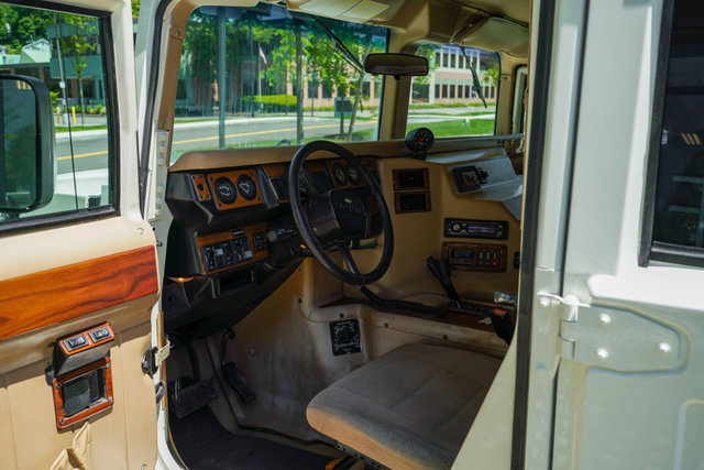 Used 1995 HUMMER H1 4-Door Wagon image 51
