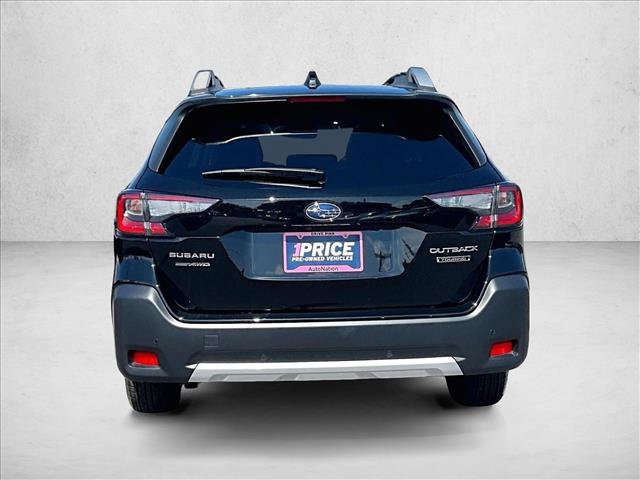 Used 2025 Subaru Outback Touring AWD/4WD image 4