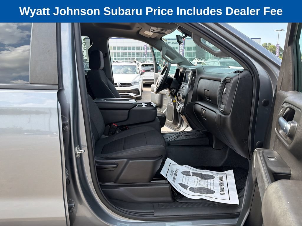 Used 2022 Chevrolet Silverado 1500 Custom AWD/4WD image 44