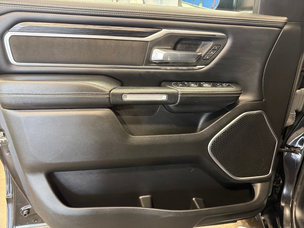 Used 2023 RAM 1500 Laramie AWD/4WD image 15