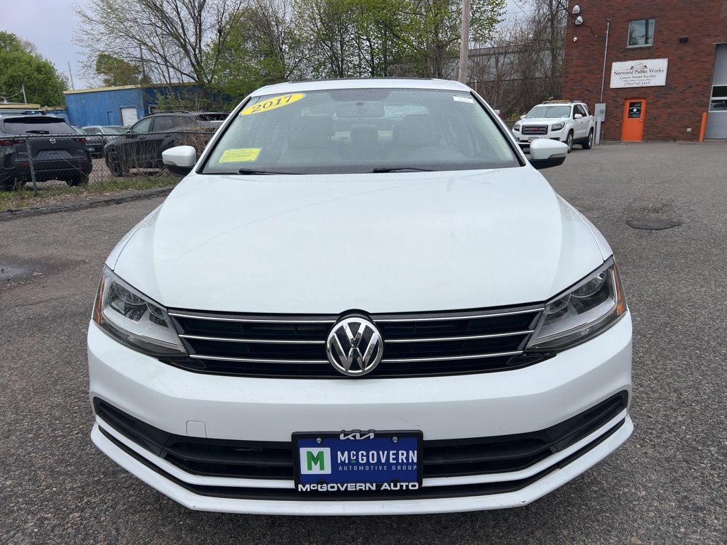 Used 2017 Volkswagen Jetta SE FWD image 8