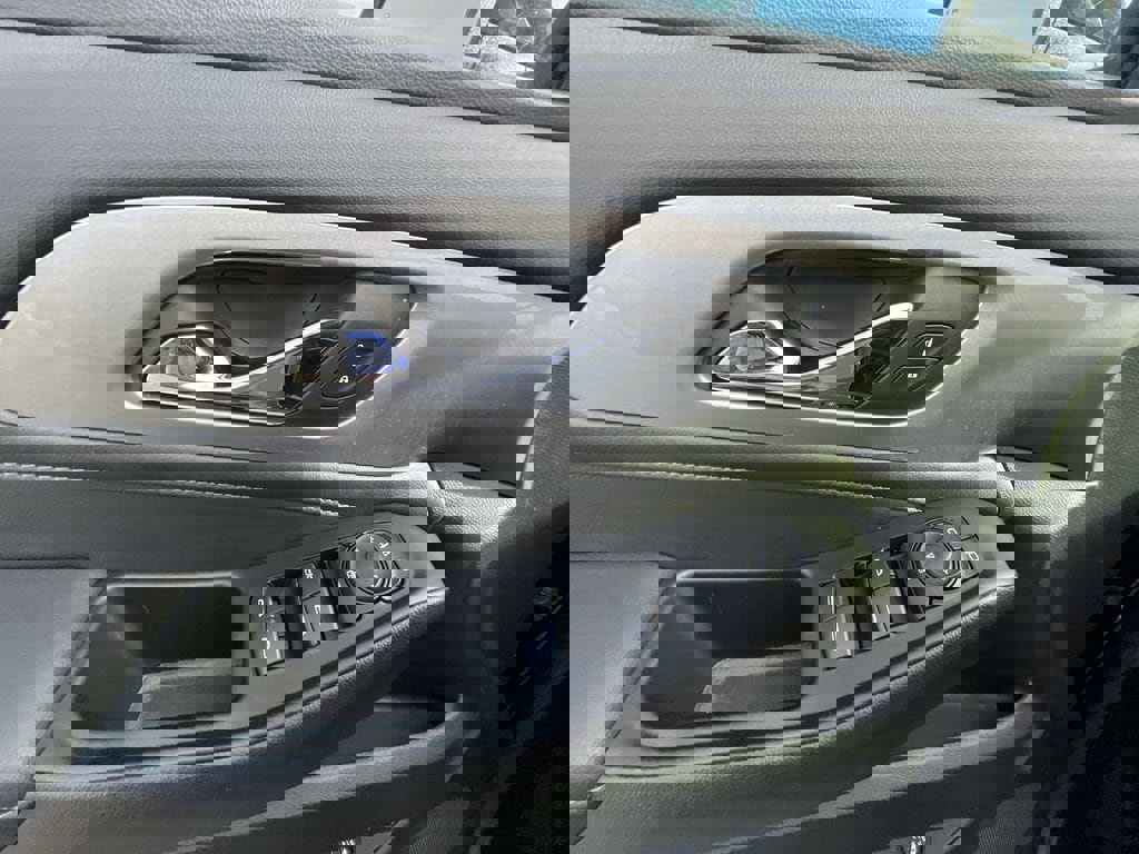 Certified 2023 Chevrolet Traverse LT image 22