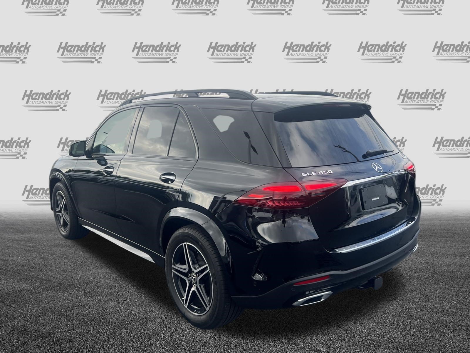 Certified 2025 Mercedes-Benz GLE 450 4MATIC image 9