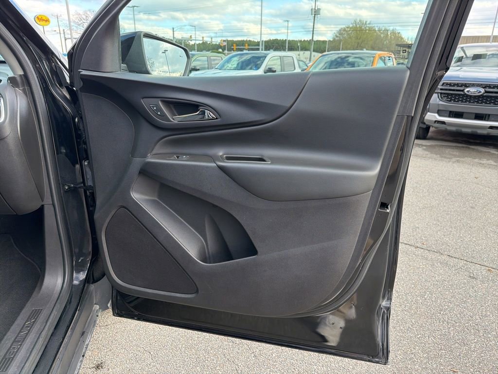 Used 2024 Chevrolet Equinox LT image 22