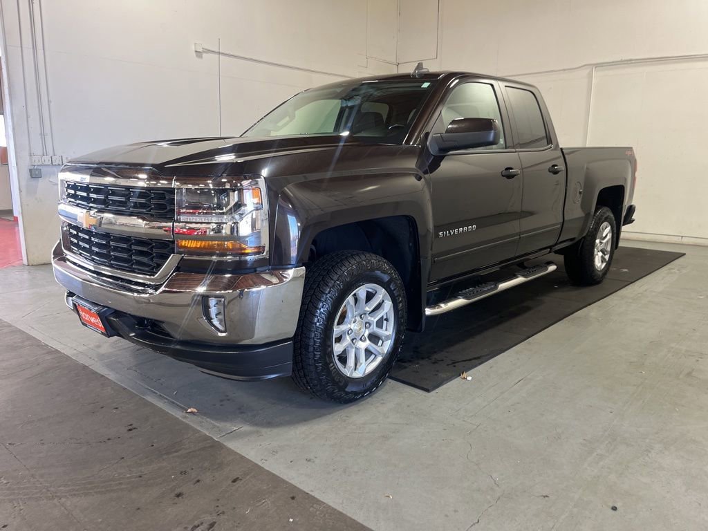 Certified 2019 Chevrolet Silverado 1500 LT w/ All Star Edition image 3