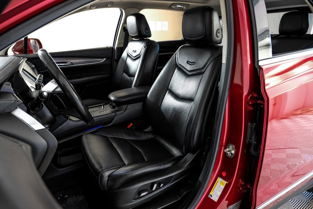 Used 2019 Cadillac XT5 Premium Luxury image 29
