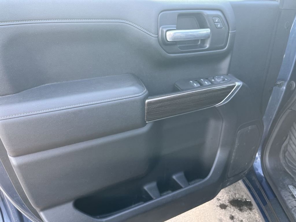 Used 2021 Chevrolet Silverado 1500 RST image 21