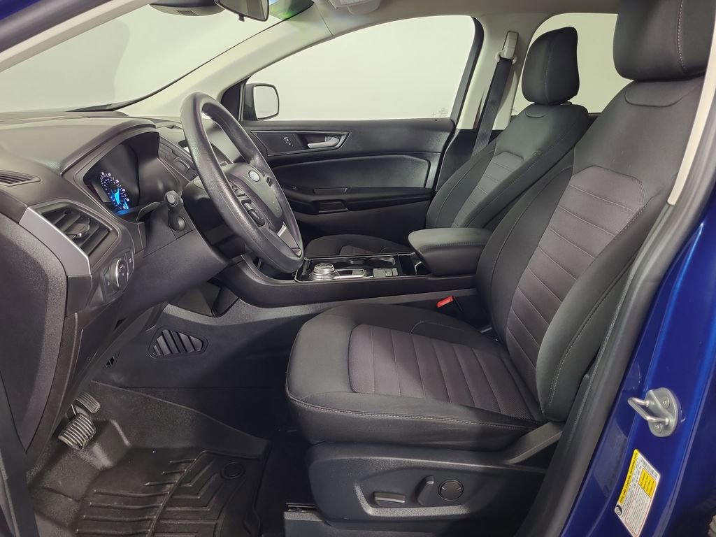Certified 2020 Ford Edge SE image 19