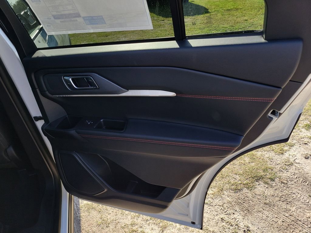 New 2026 Ford Explorer ST-Line image 31