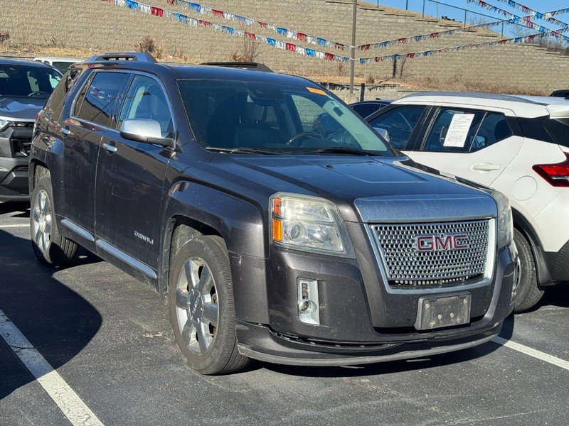 Used 2015 GMC Terrain Denali image 2