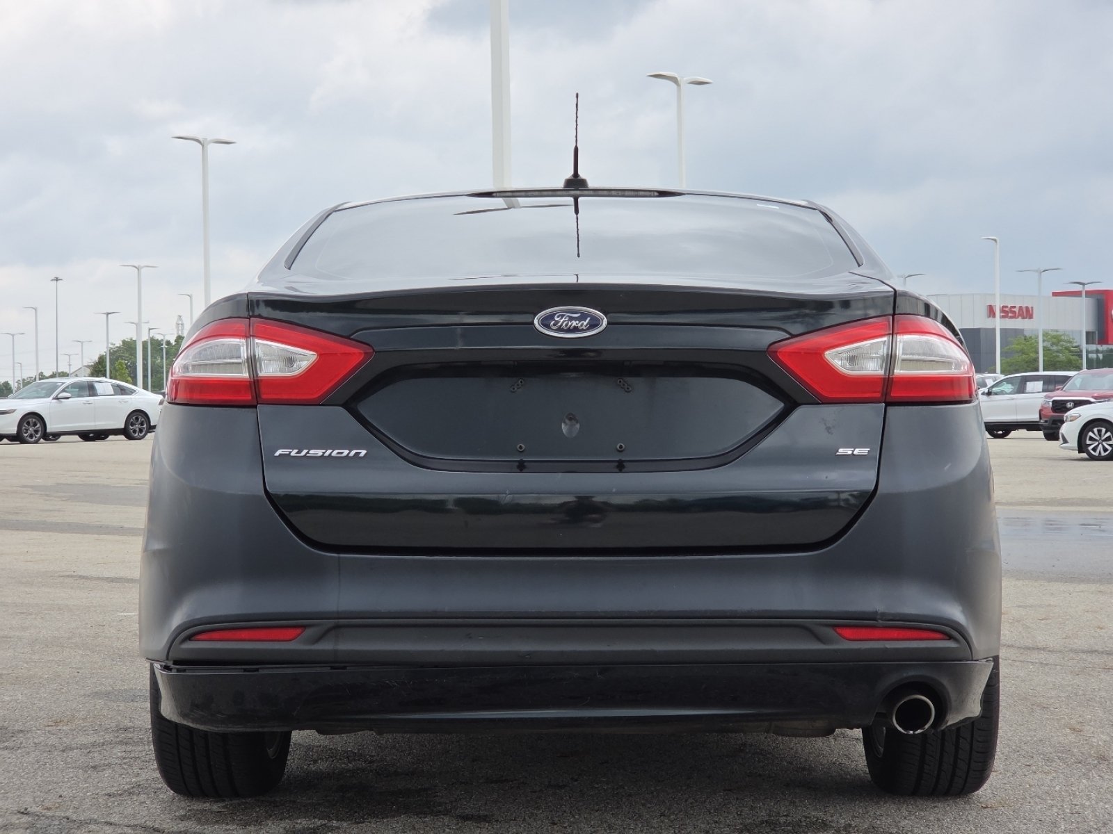 Used 2014 Ford Fusion SE FWD image 14