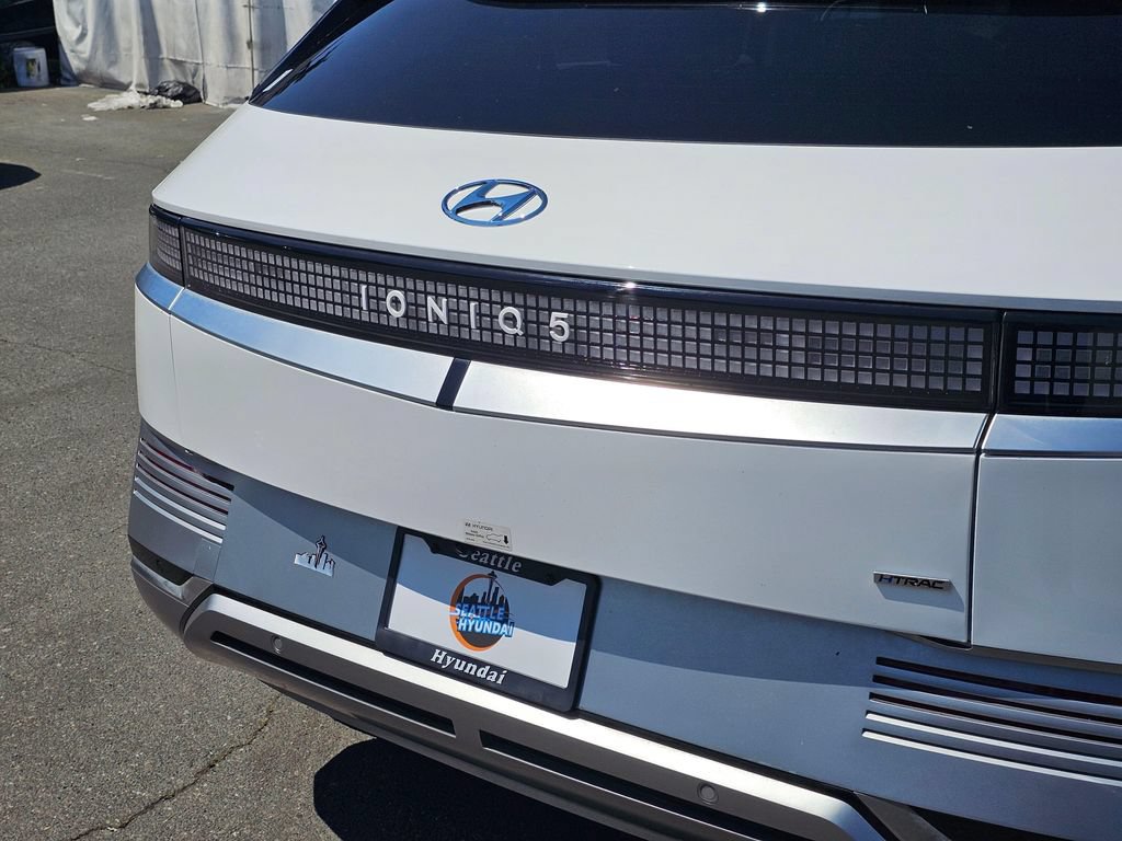 Used 2024 Hyundai Ioniq 5 Limited AWD/4WD image 13