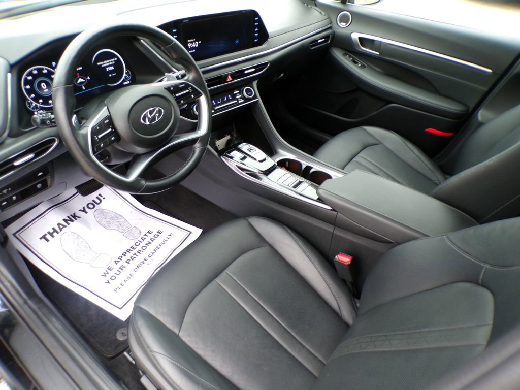 Certified 2021 Hyundai Sonata Limited w/ Preferred Accessory Package FWD image 14