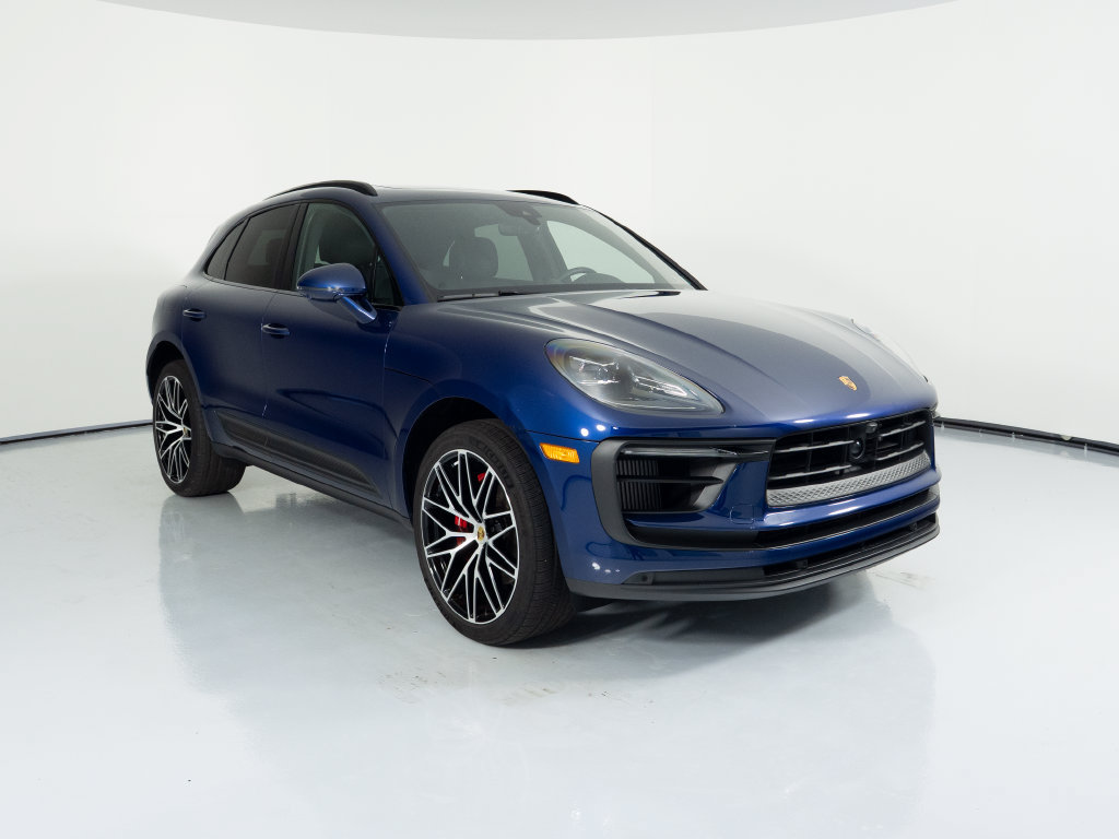 Certified 2026 Porsche Macan S AWD/4WD image 12