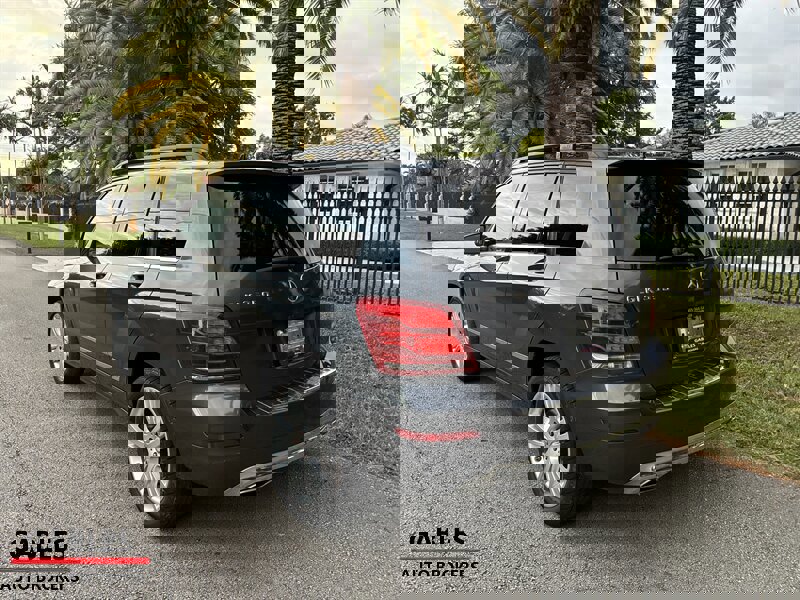 Used 2015 Mercedes-Benz GLK 350 2WD image 11