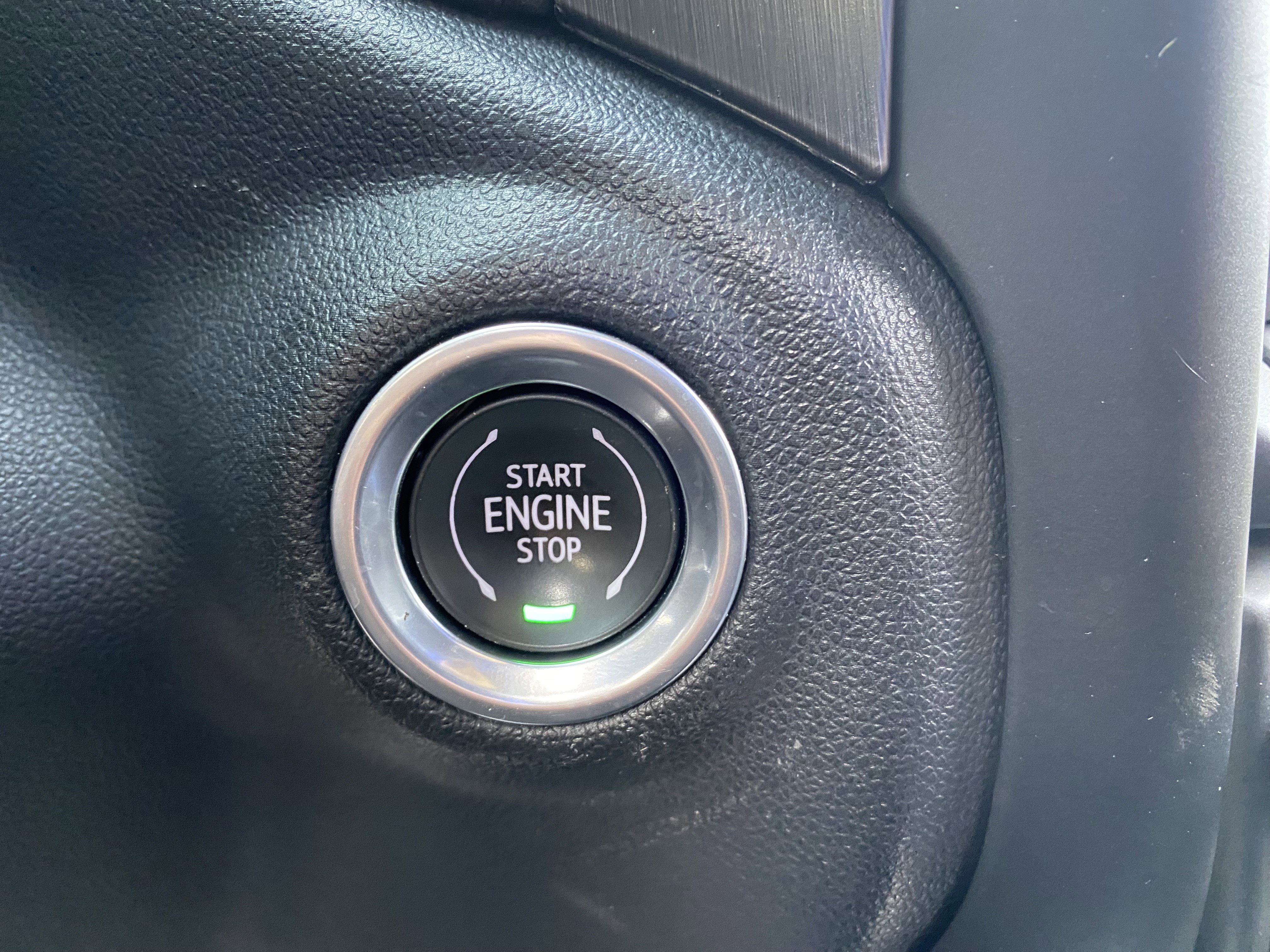 Used 2021 GMC Sierra 1500 AT4 w/ Technology Package image 30