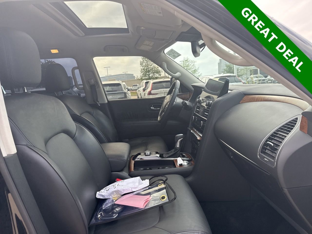 Used 2024 Nissan Armada SL w/ Captain's Chairs Package image 9