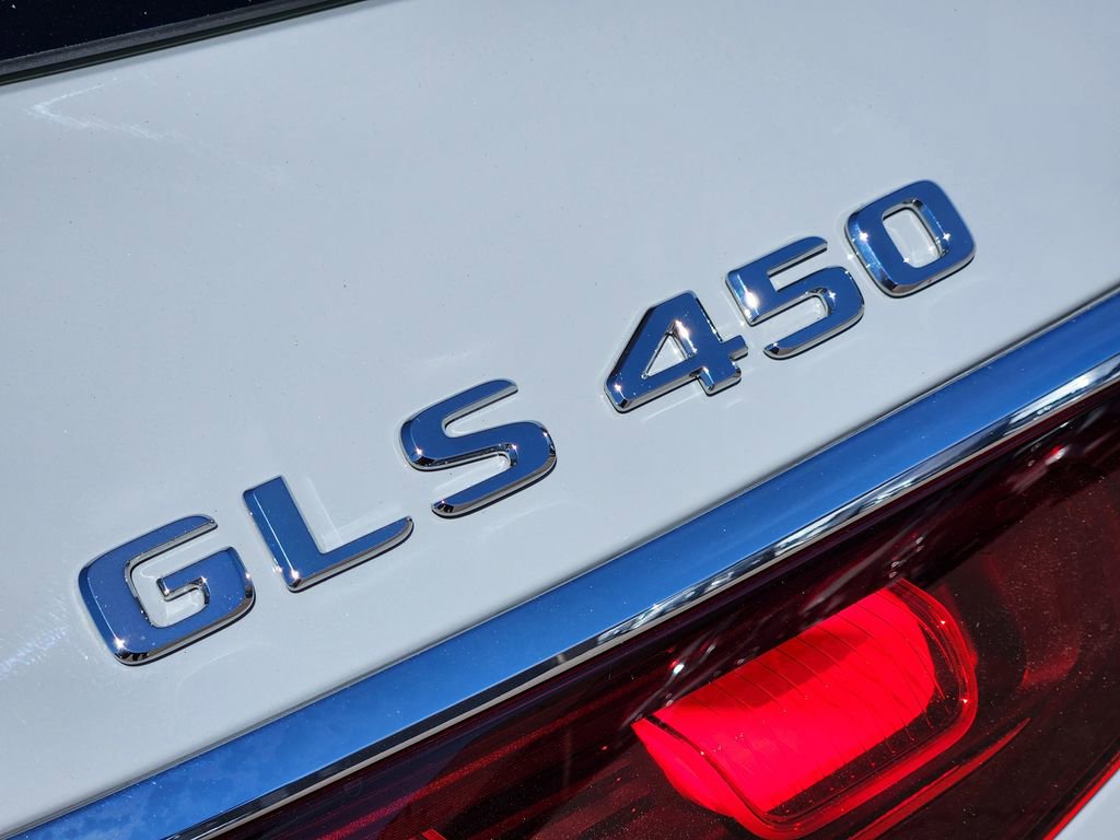 Used 2026 Mercedes-Benz GLS 450 GLS 450 image 11