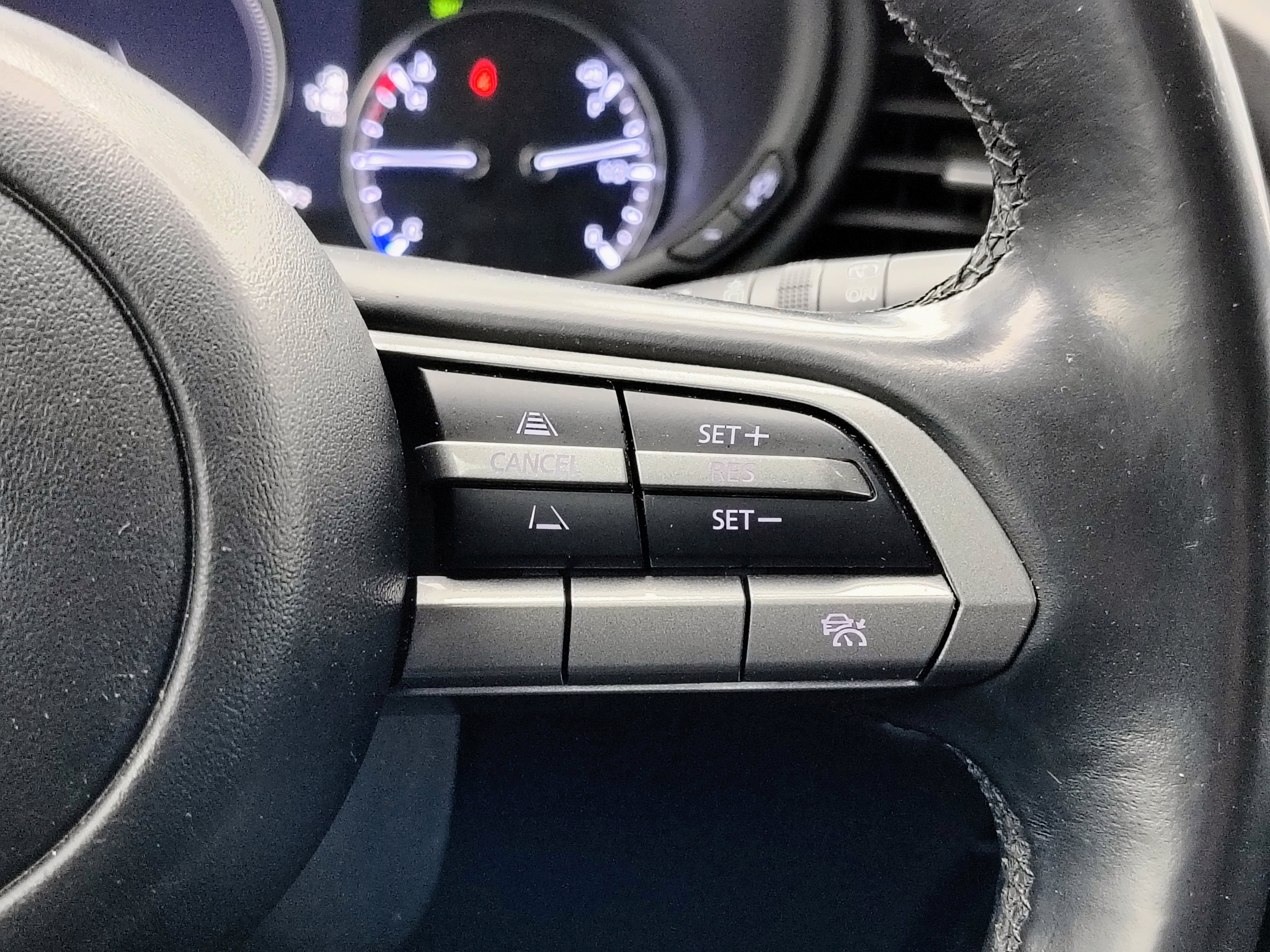 Used 2020 MAZDA CX-30 FWD w/ Select Package image 38