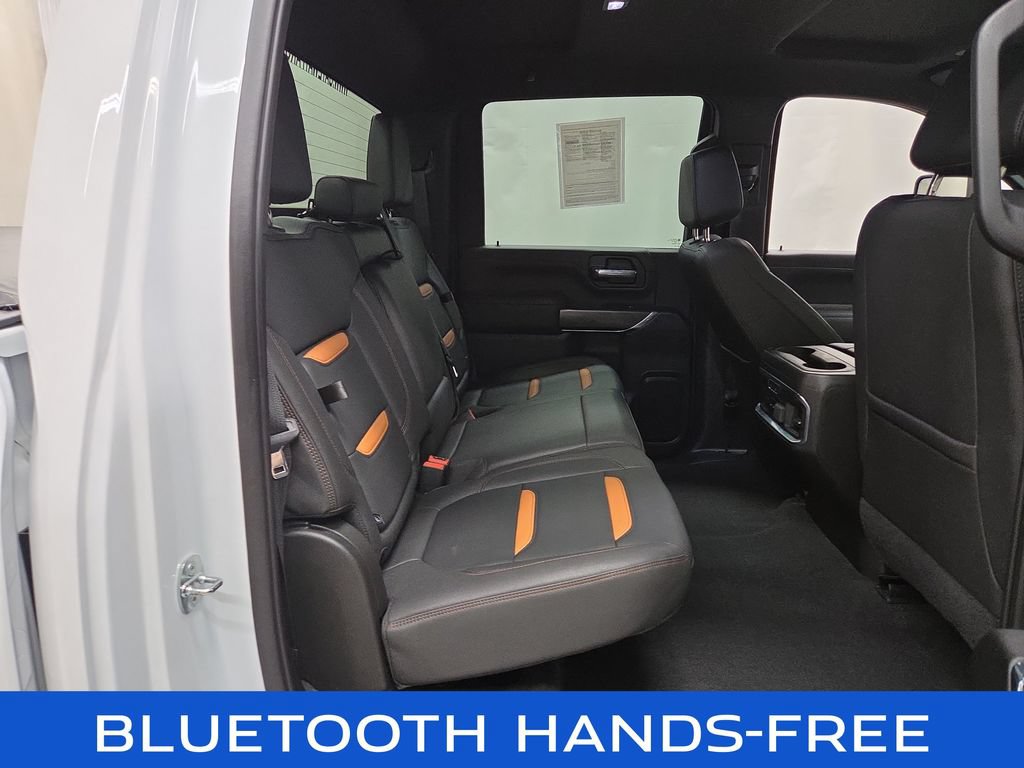 Used 2023 GMC Sierra 2500 AT4 AWD/4WD image 9