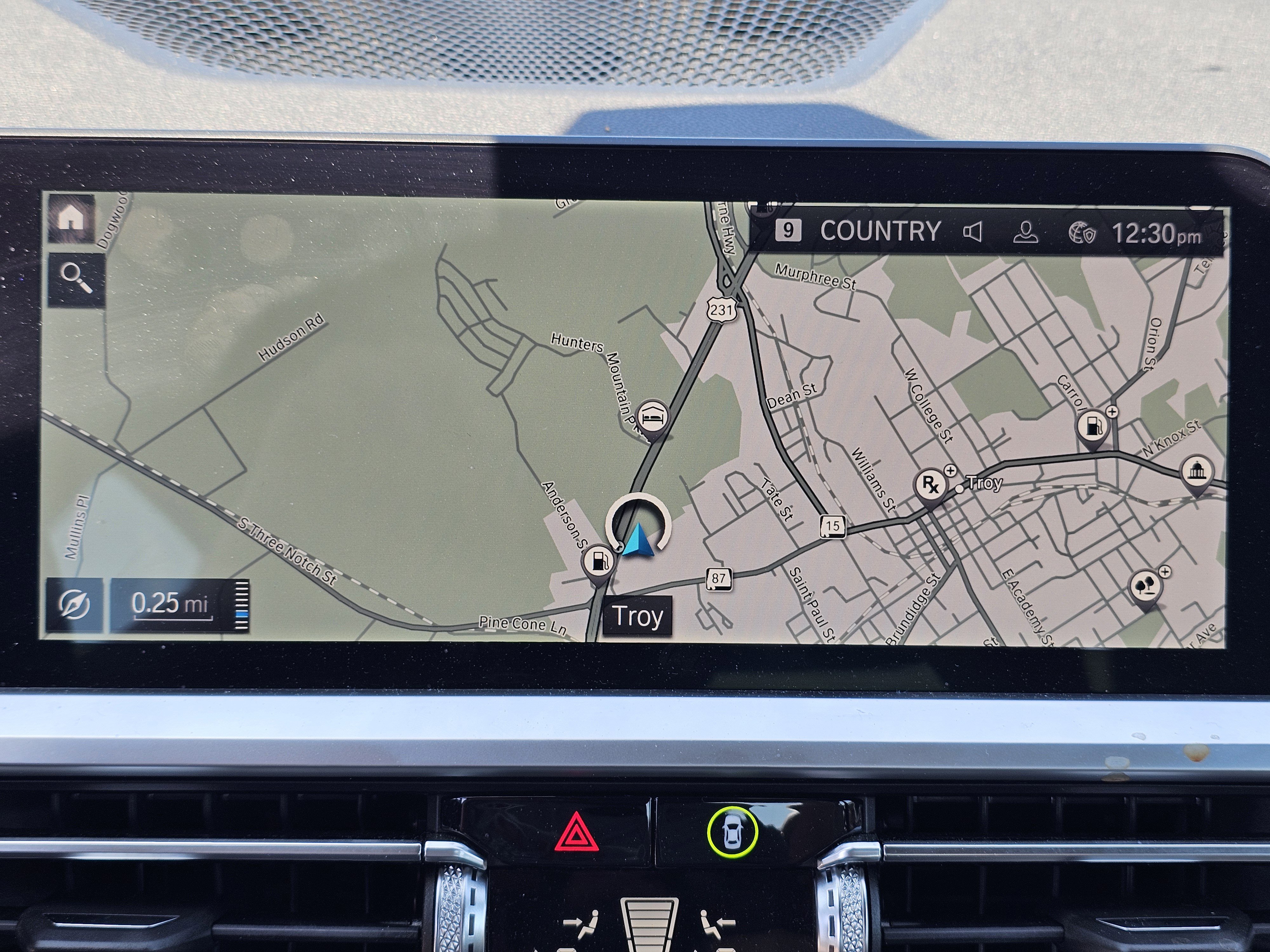 Used 2021 BMW 330e w/ Convenience Package image 29