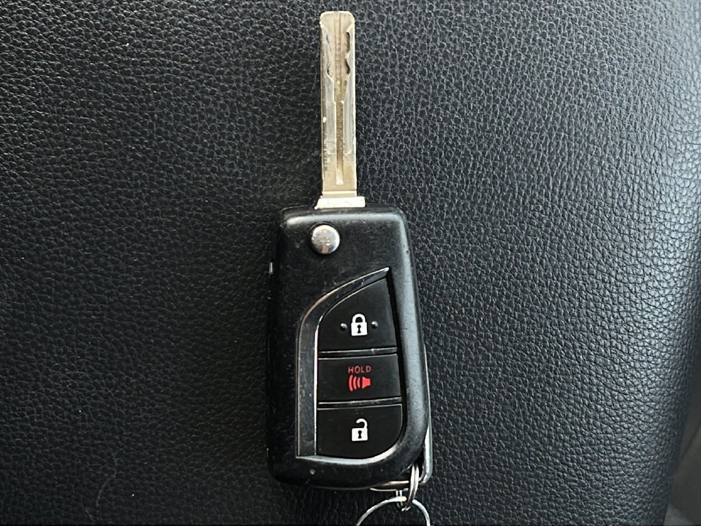 Used 2023 Toyota RAV4 LE FWD image 25