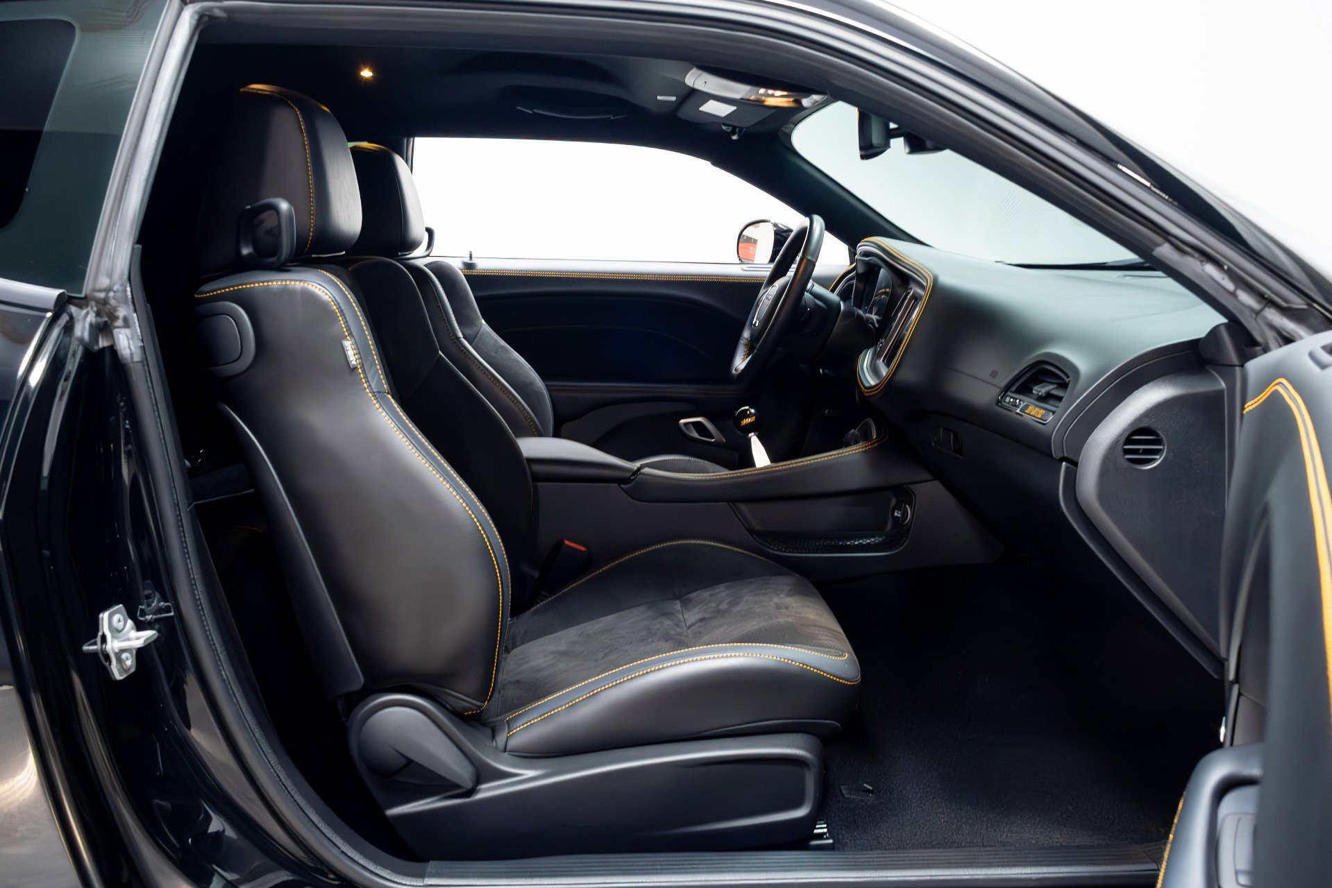 Used 2022 Dodge Challenger R/T Scat Pack RWD image 35