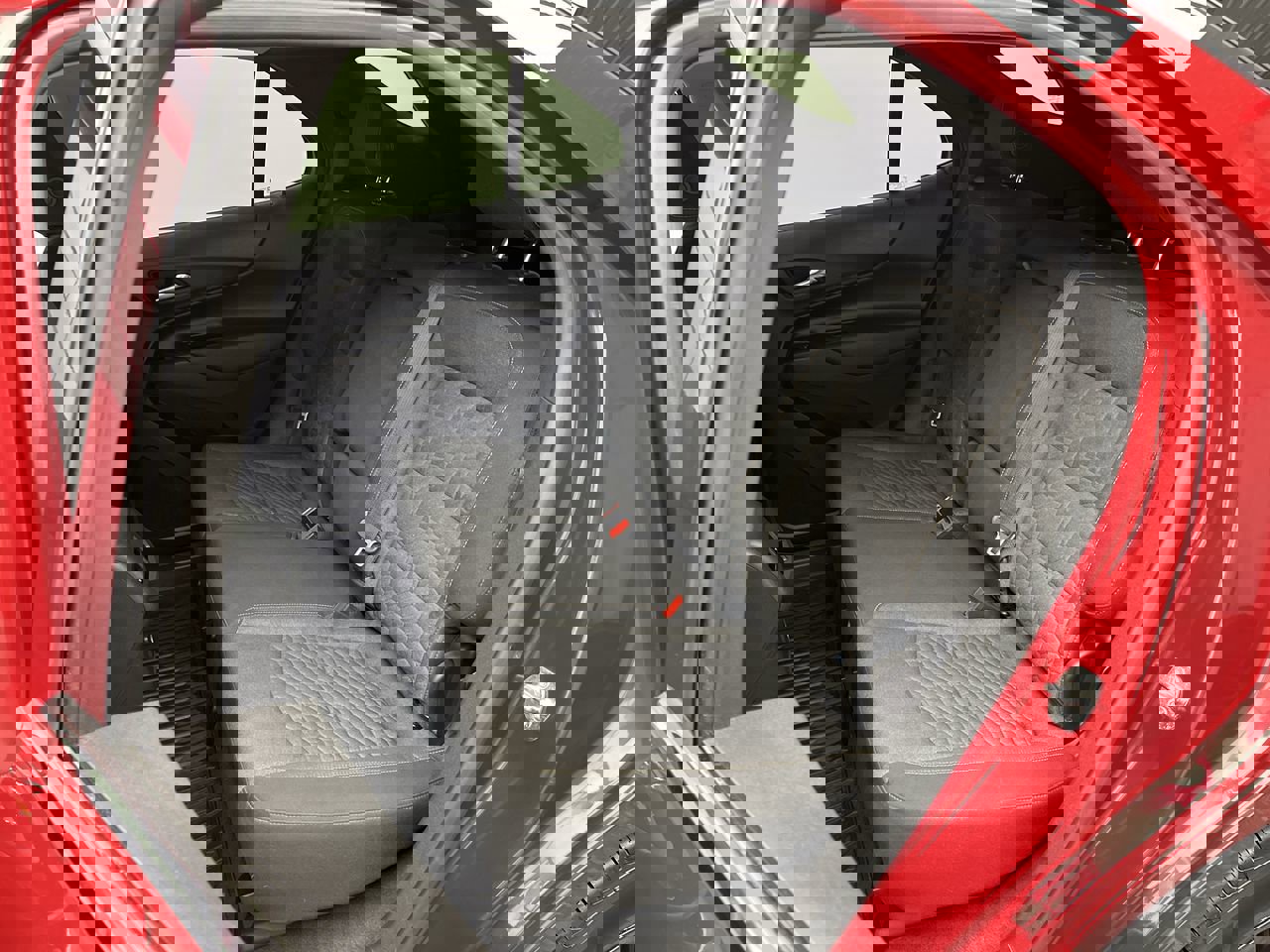 Used 2019 Chevrolet Equinox LT AWD/4WD image 10