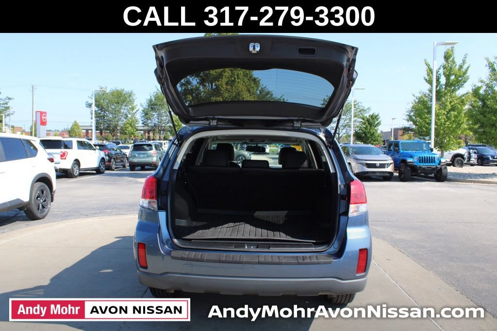 Used 2014 Subaru Outback 3.6R Limited w/ Moonroof Package AWD/4WD image 10