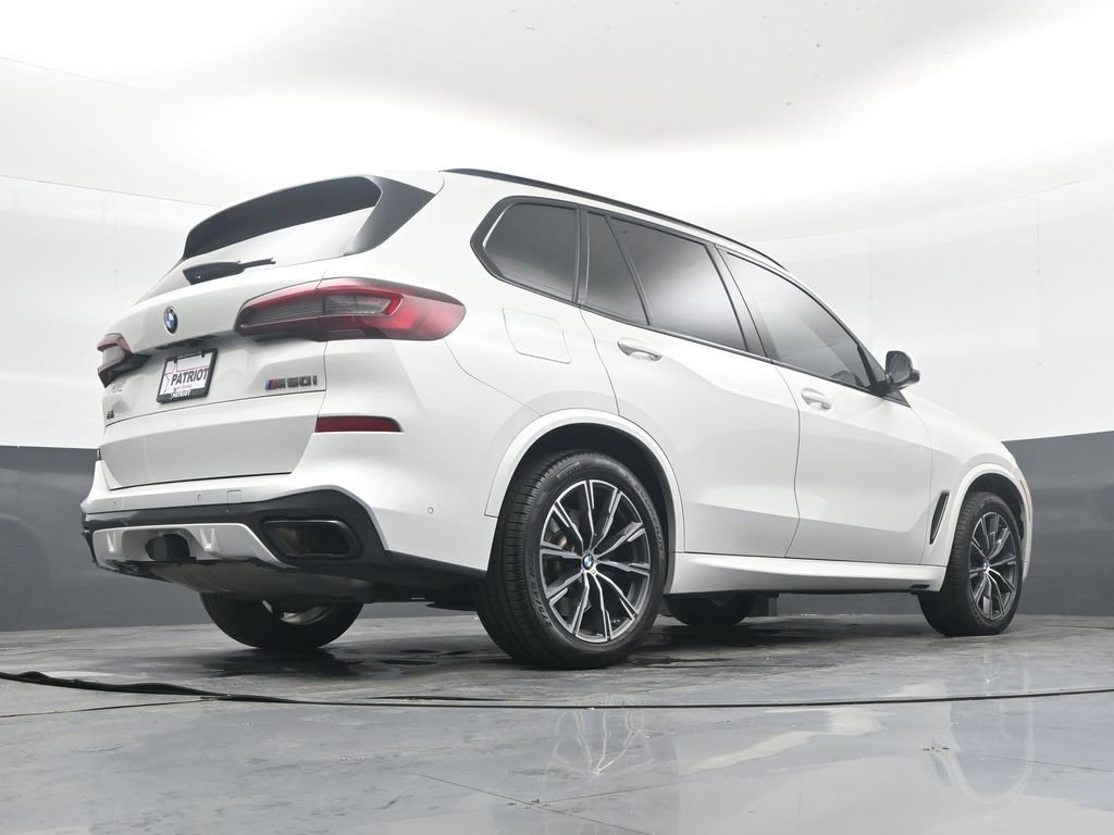 Used 2023 BMW X5 M50i w/ Executive Package AWD/4WD image 37