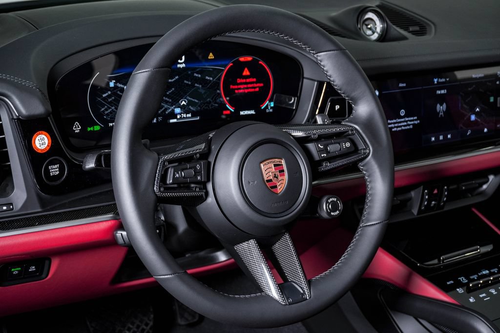 New 2026 Porsche Cayenne Coupe AWD/4WD image 18