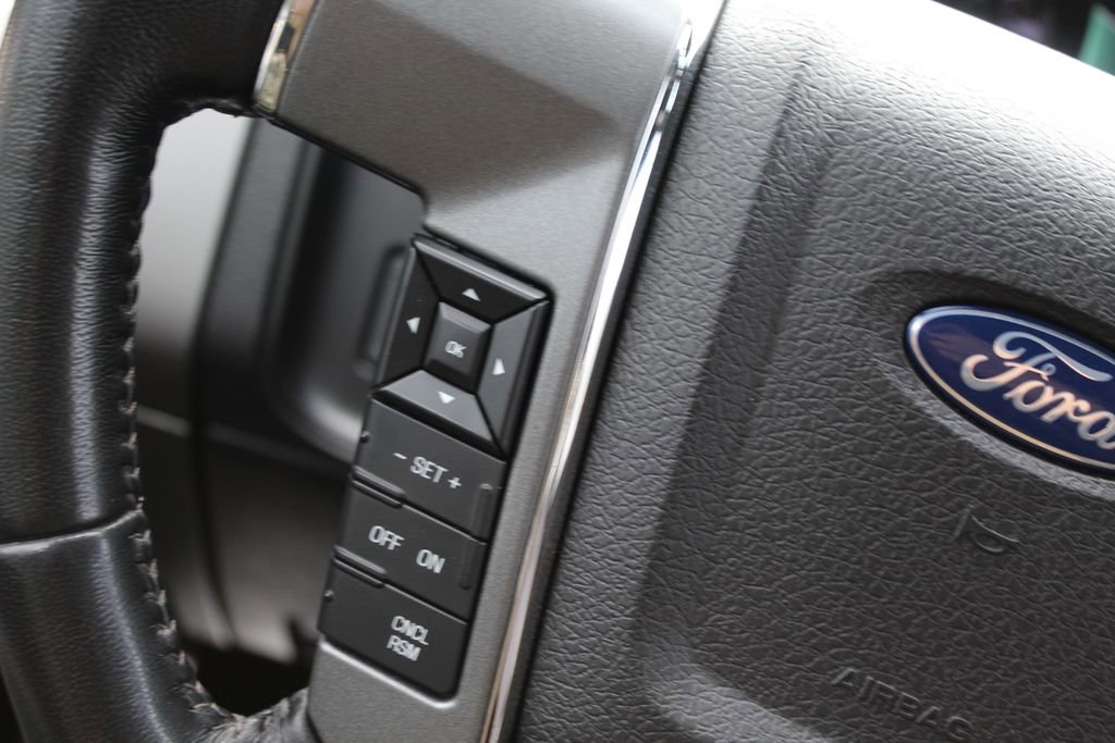 Used 2017 Ford Expedition EL Platinum AWD/4WD image 11
