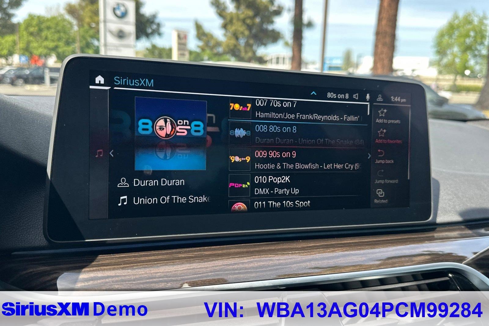 Certified 2023 BMW 530e w/ Premium Package image 39