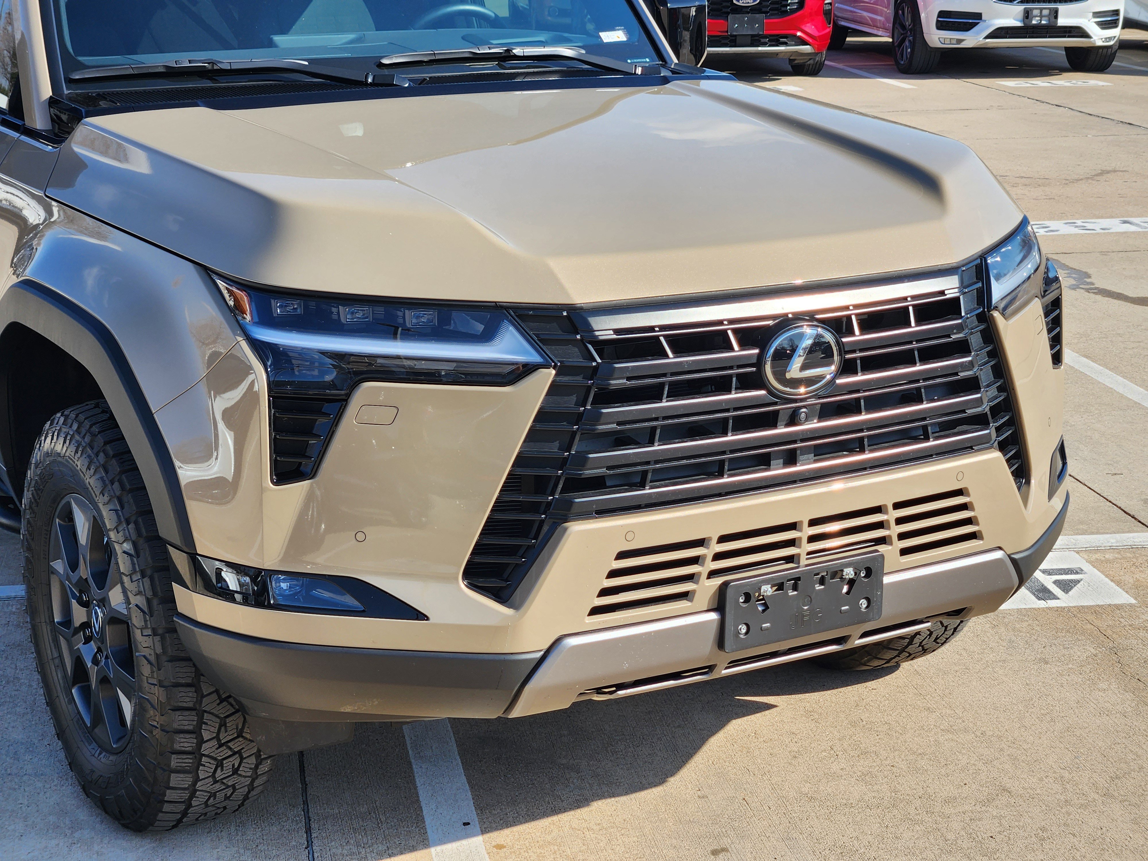 Used 2025 Lexus GX 550 image 7