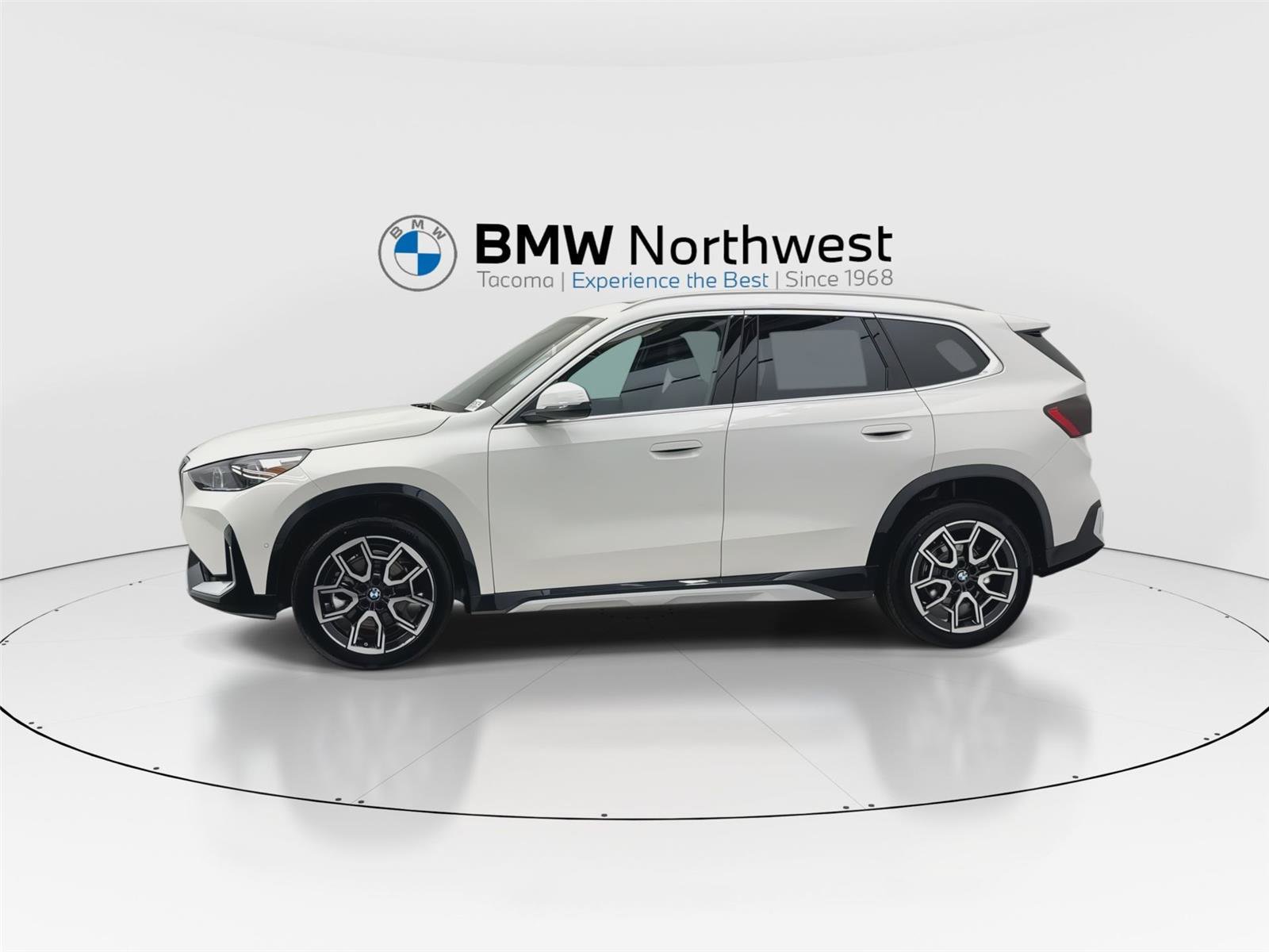 New 2026 BMW X1 xDrive28i w/ Convenience Package AWD/4WD image 10