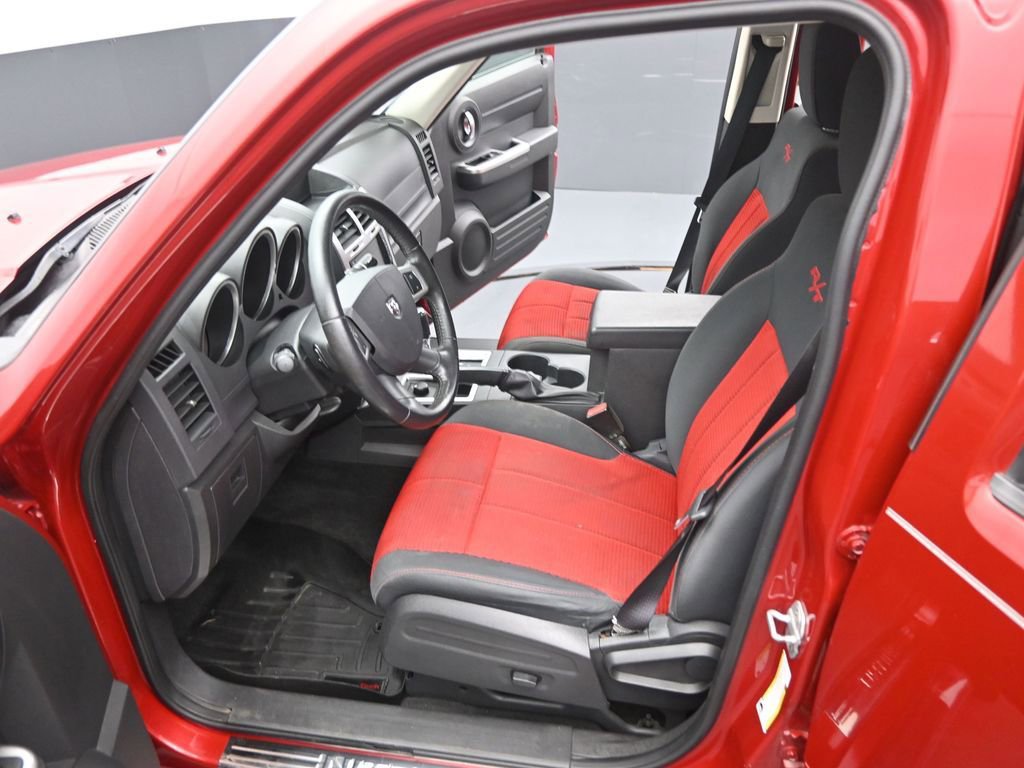Used 2009 Dodge Nitro R/T image 10