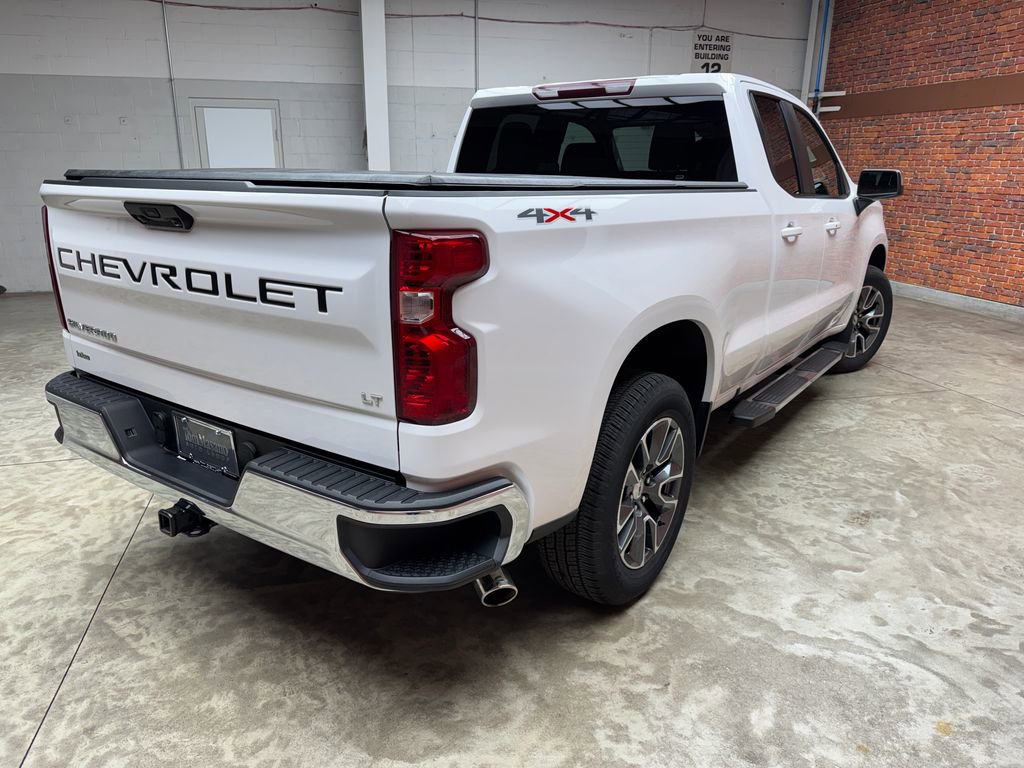 Used 2024 Chevrolet Silverado 1500 LT image 5