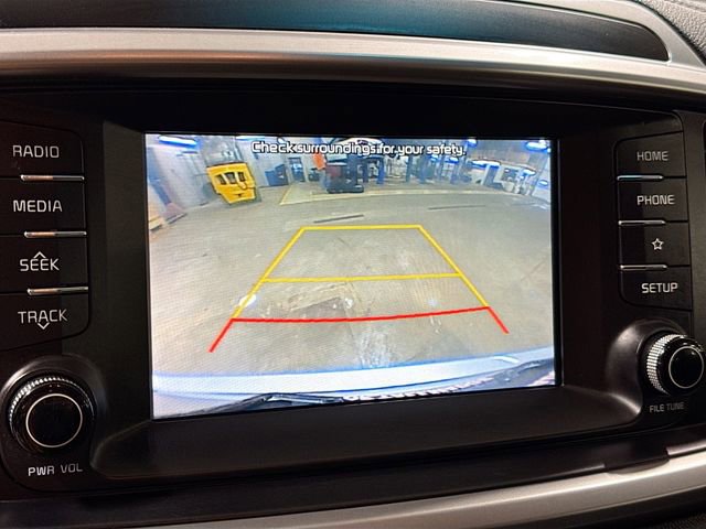 Used 2020 Kia Sorento LX w/ LX I4 Convenience Package AWD/4WD image 15