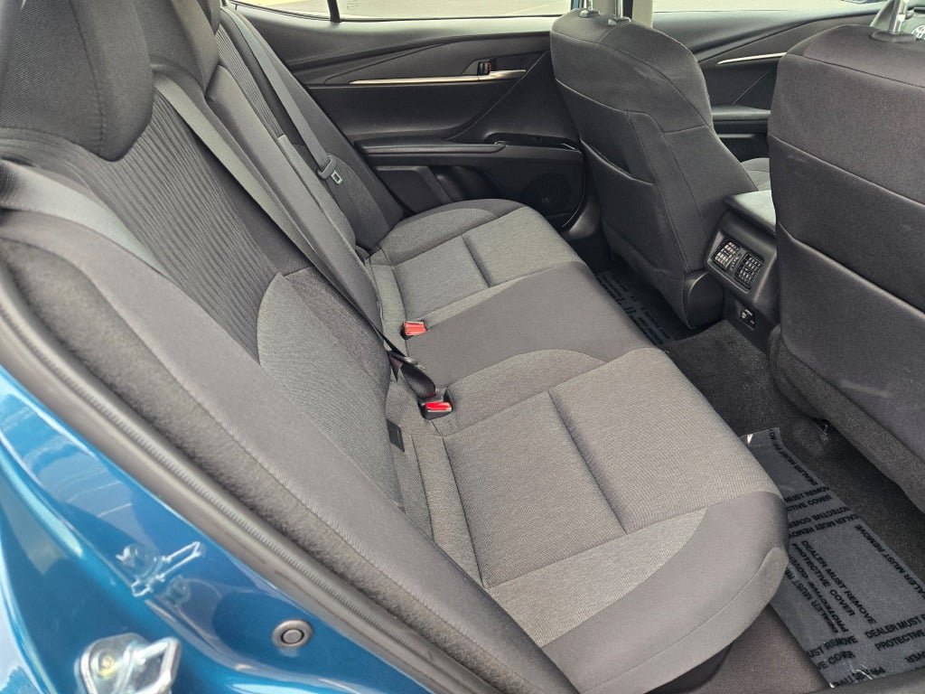 Used 2026 Toyota Camry LE w/ Convenience Package FWD image 10