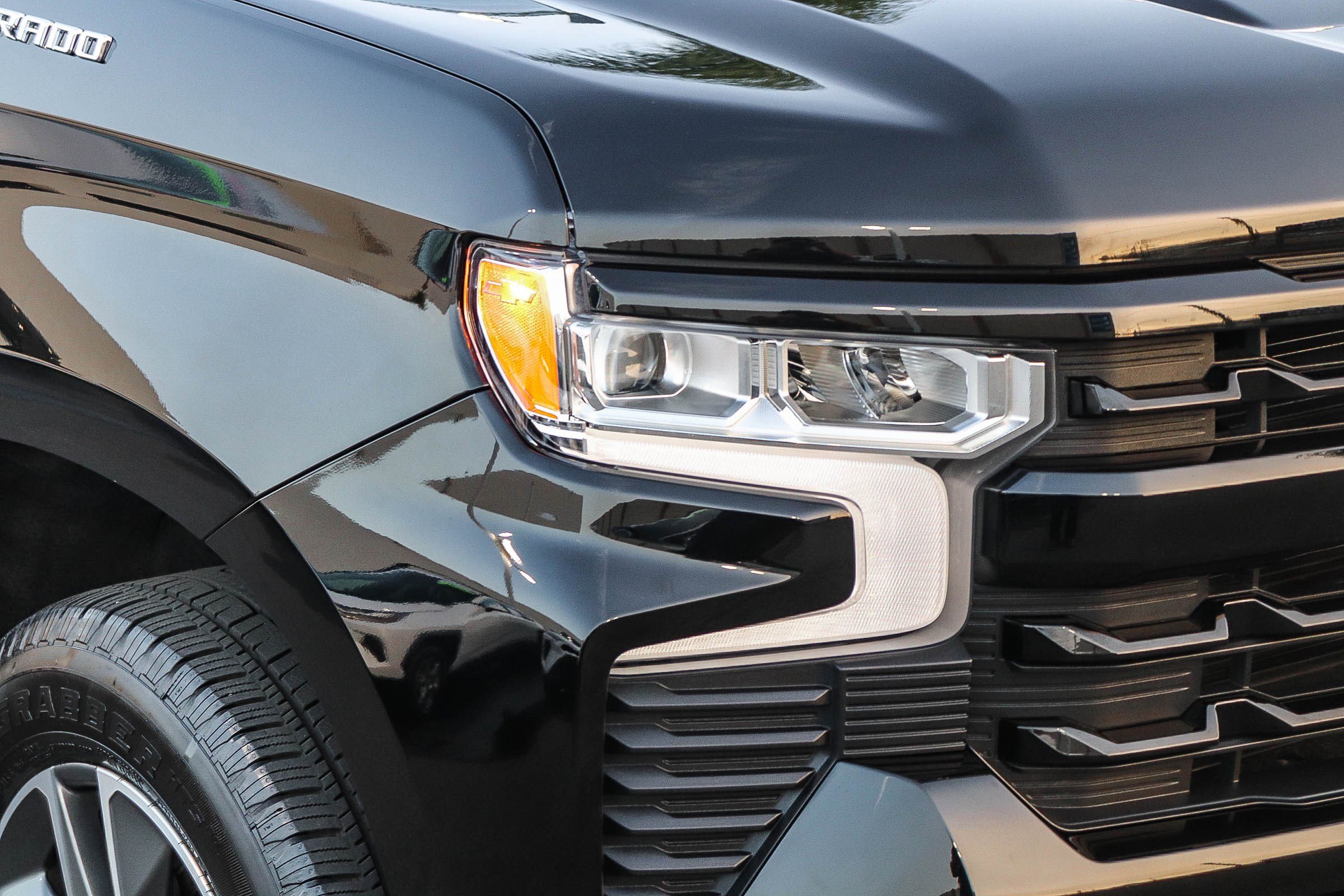 Used 2024 Chevrolet Silverado 1500 RST w/ Convenience Package II image 5