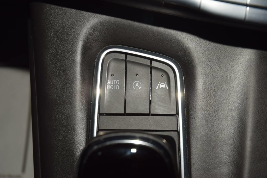 Used 2023 Cadillac Escalade ESV Sport Platinum w/ Heavy-Duty Trailer Package AWD/4WD image 35