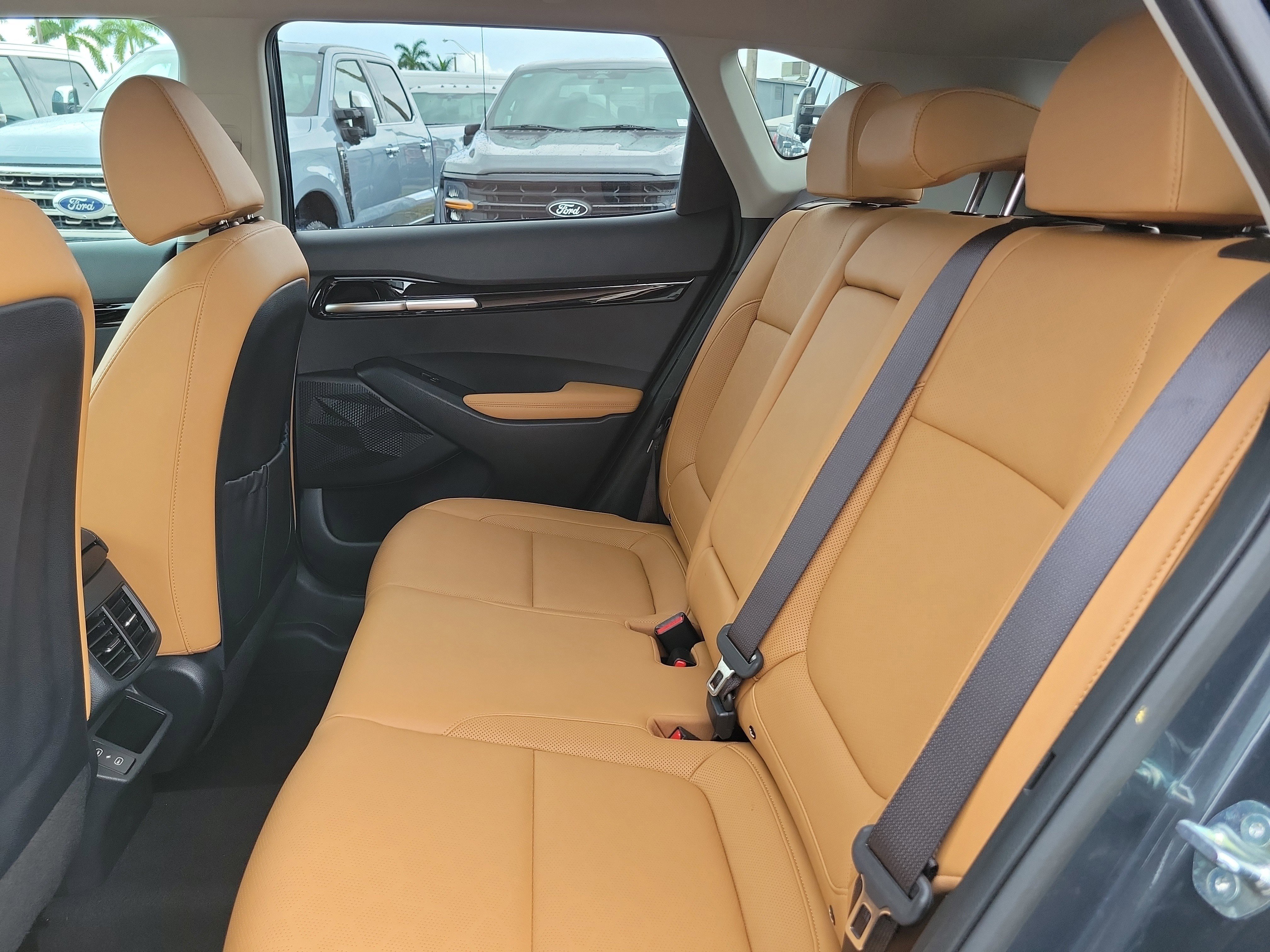 Used 2025 Kia Seltos EX w/ EX Sunroof Package FWD image 15