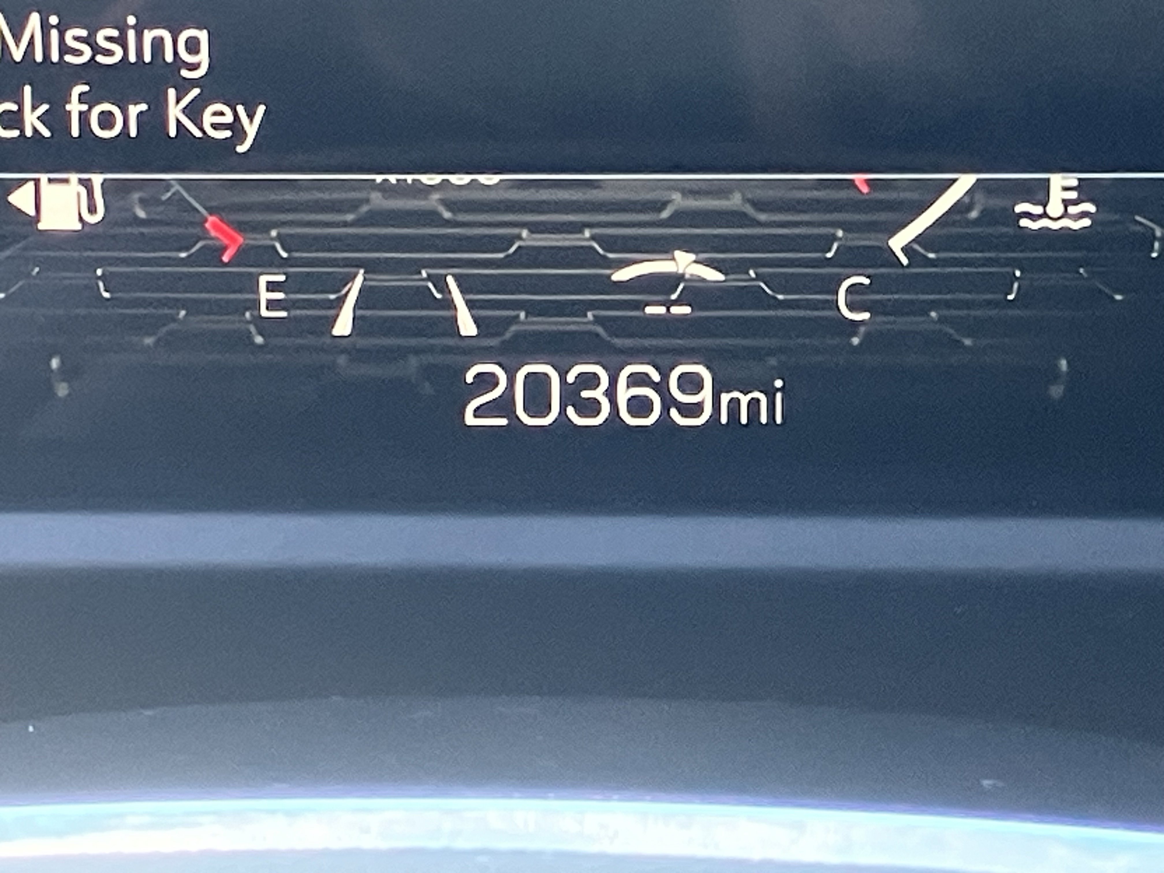 Used 2024 GMC Acadia Elevation image 24